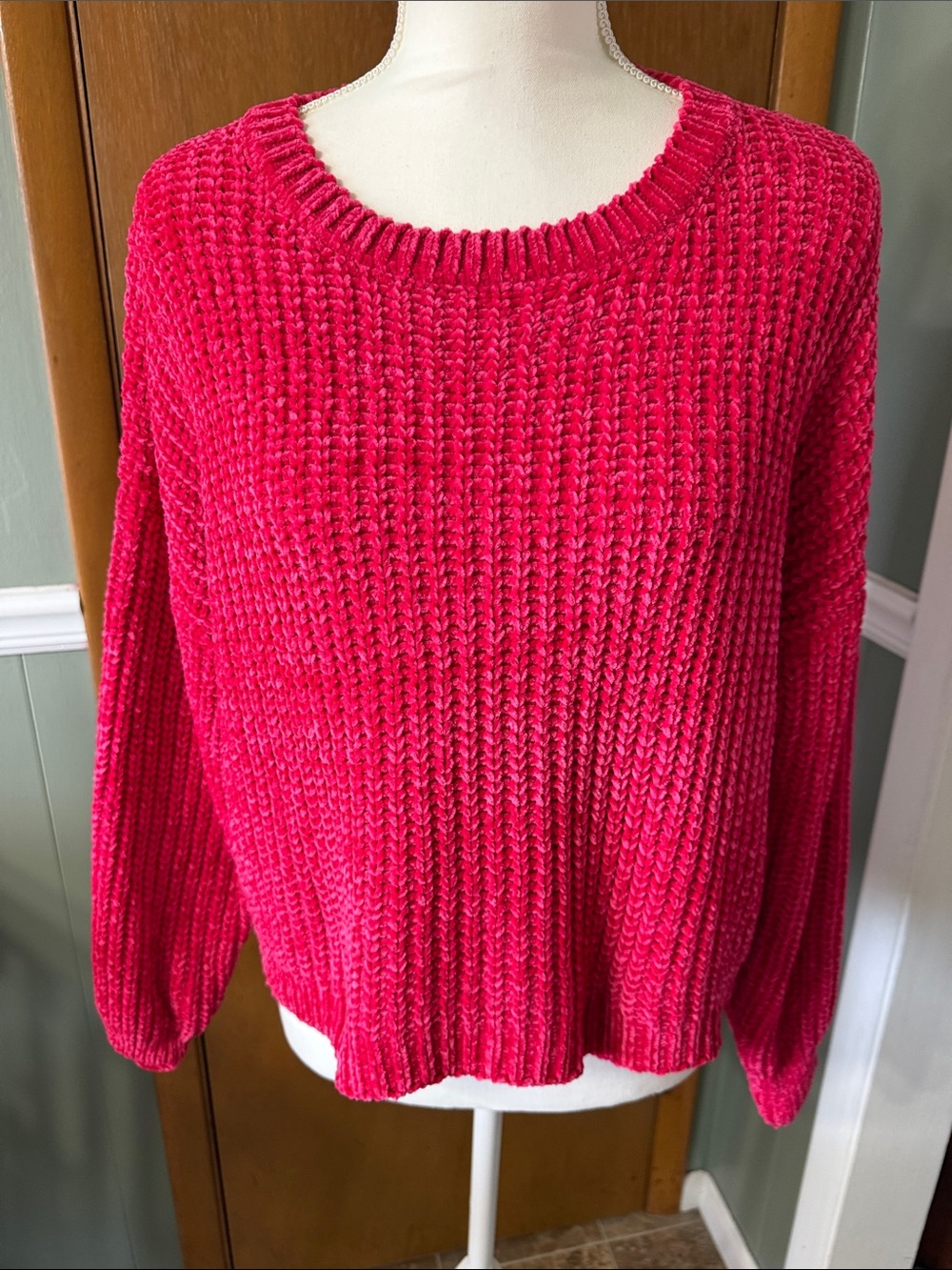 Zenana Outfitters Soft Crewneck Sweater in Hot Pink Size L